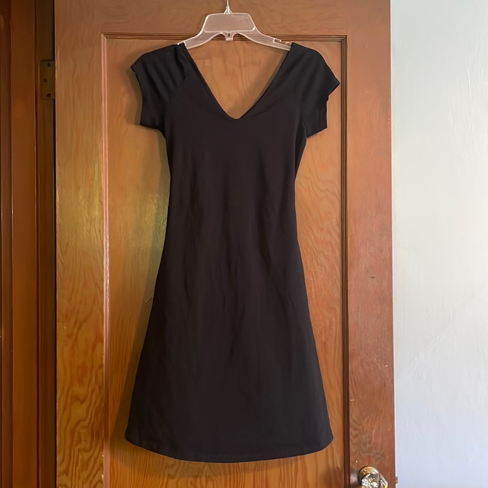 Black Dress, back peekaboo detail, Size M